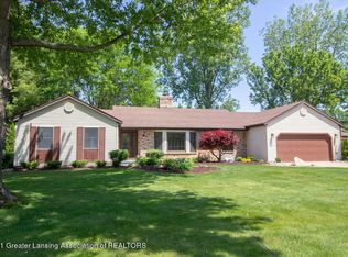 1600 Jeannine Ln, Dewitt, MI 48820