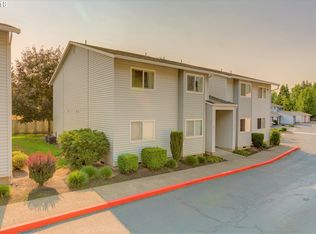 15000 SW Farmington Rd APT 36, Beaverton, OR 97007