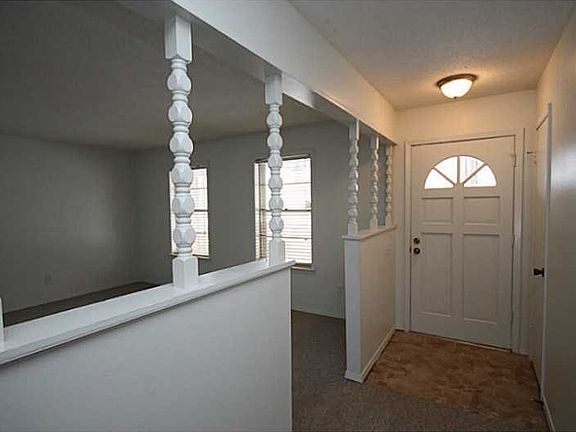 2nd image of 2305 SE 16th St