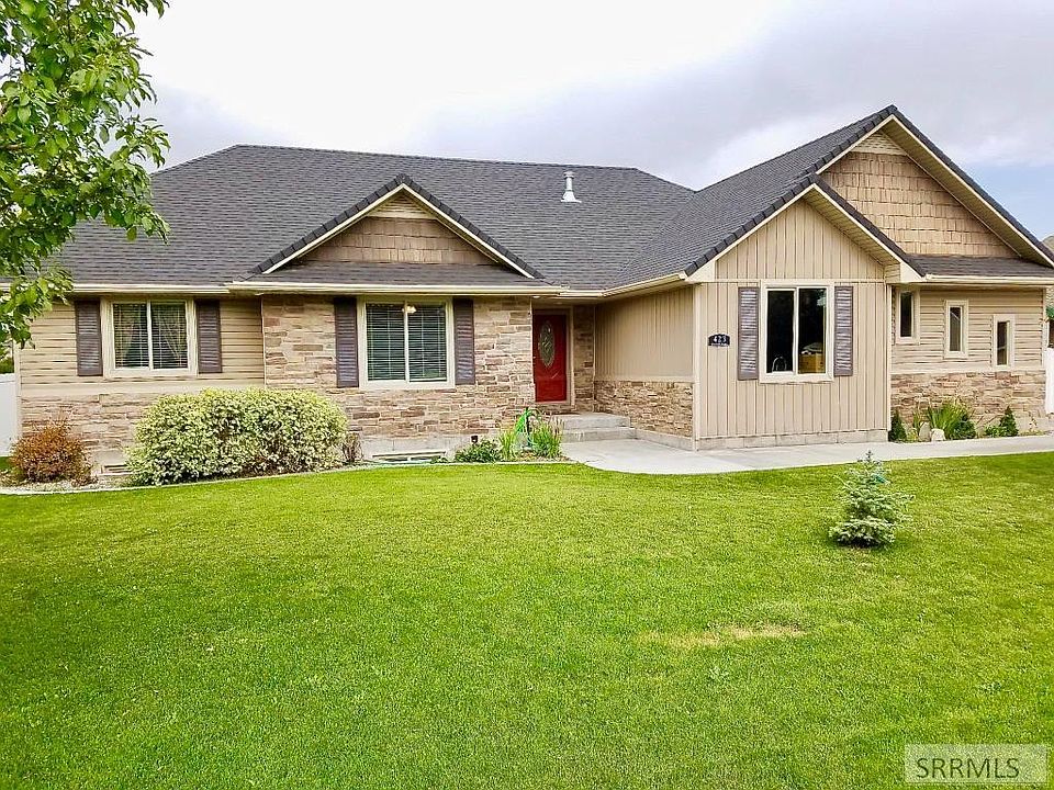 1st image of 423 Beulahs Ln
