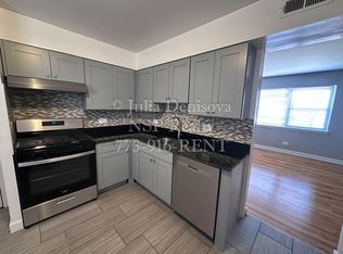 4920 Mulford St APT 3N, Skokie, IL 60077
