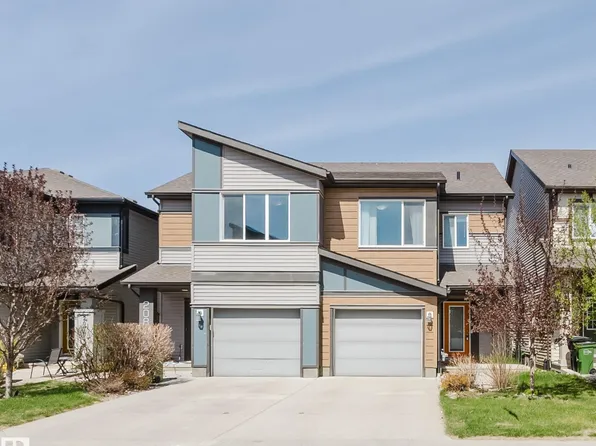 2082 Price Lndg SW, Edmonton, AB T6W 3W1