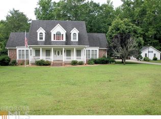 1228 J D Walton Rd, Newnan, GA 30263