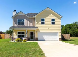 215 Maple Leaf Ct, Smyrna, TN 37167