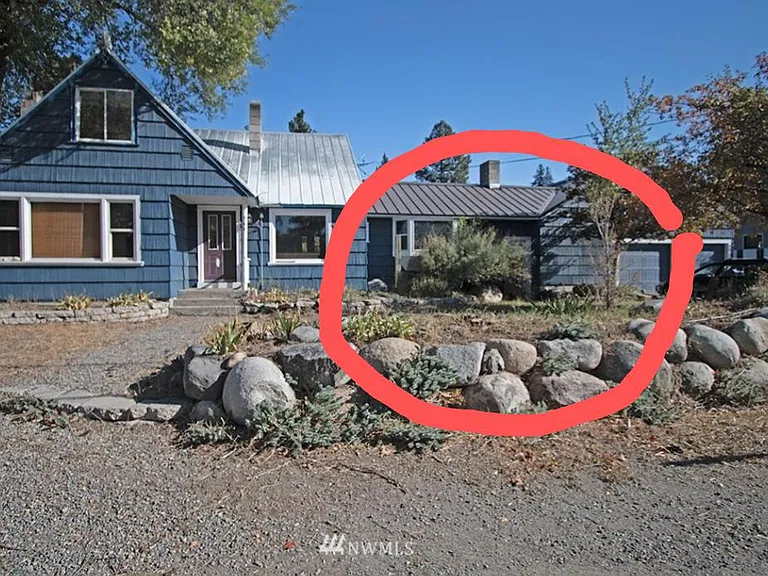 244 Castle Ave #B — Photo 18