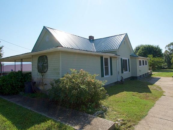 2nd image of 310 Grandview St