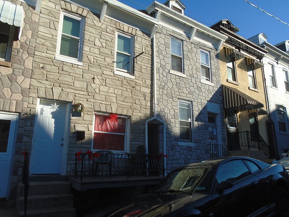 2nd image of 531 Wunder St