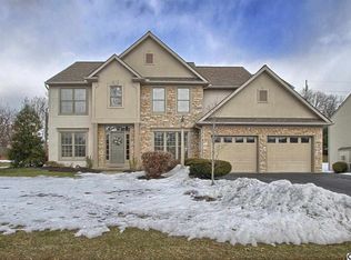 731 Olde Trail Rd, Hummelstown, PA 17036