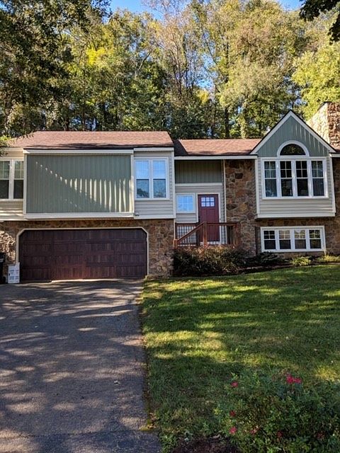 1st image of 5366 Canter Dr