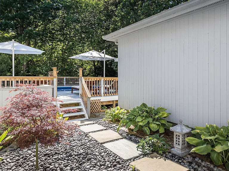 2 Close Ct — Photo 16