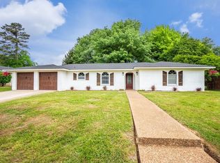 207 Ivy Ln, Longview, TX 75605