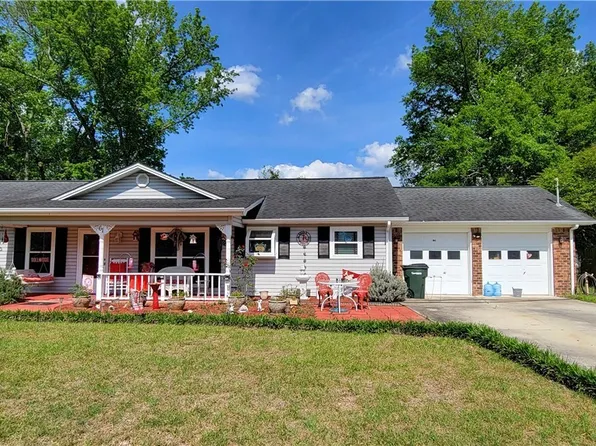 61 Cameron Court, Pembroke, GA 31321