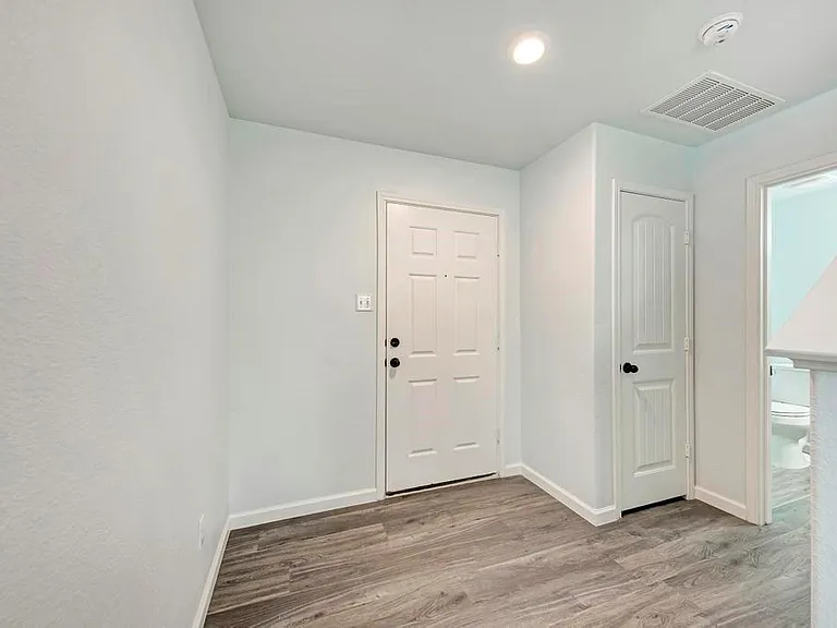 801 Estes Park — Photo 5