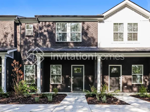 275 River Rock Dr, Lebanon, TN 37087