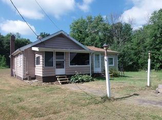 138 Twin Oaks Rd, Polk, PA 16342