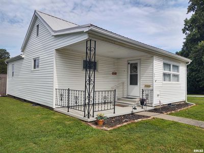 601 S State St, Christopher, IL, 62822