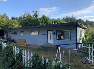 93548 Upper Loop Ln, Coos Bay, OR 97420