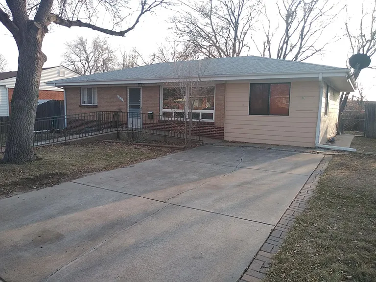 8631 Concord Ln — Photo 1