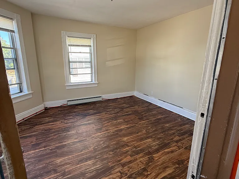 10 Kossuth St #2 — Photo 10