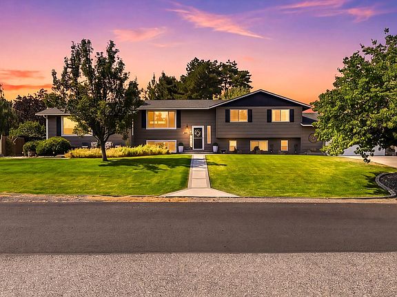 3rd image of 7807 W 12th Ave