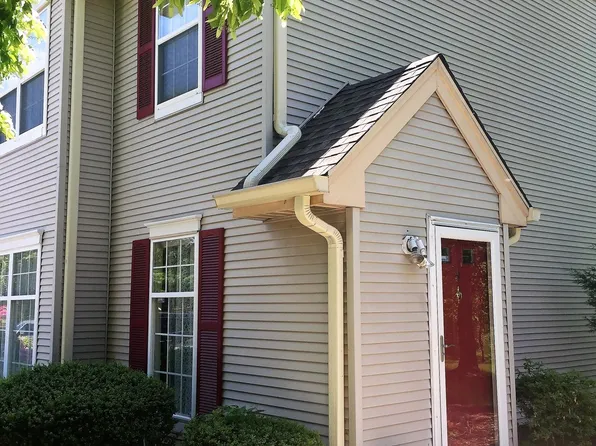 9 Rachel Ct, Kendall Park, NJ 08824