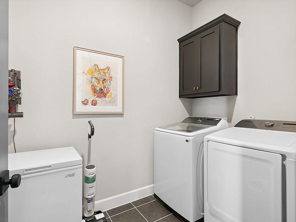 1st image of 2240 Lazy Dog Ln