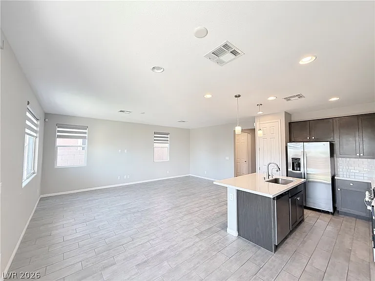3348 Castlefields Dr — Photo 6
