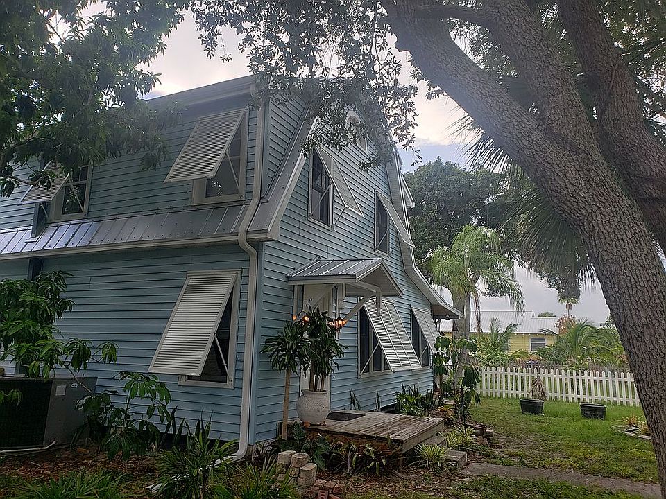 1st image of 621 E Lincoln Ave