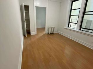 25-38 38th St #1, Astoria, NY 11103