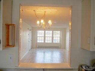 525M Belford Rd, Monroe Township, NJ 08831