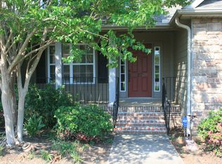 27 Hidden Springs Ln, Taylors, SC 29687
