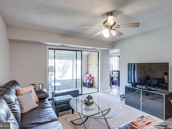 2nd image of 10206 Bushman Dr APT 422