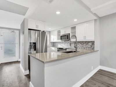 9230 Lagoon Pl APT 114, Davie, FL, 33324