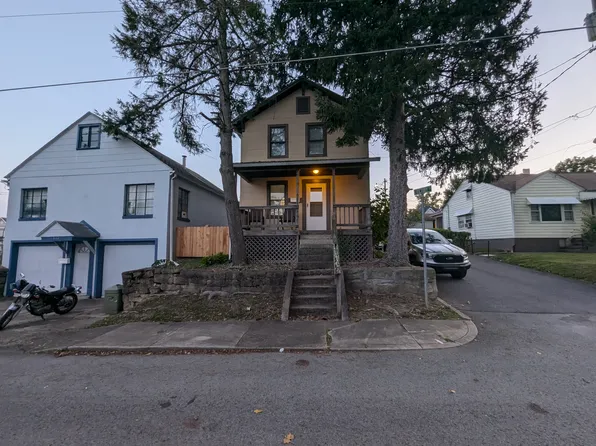 806 5th St, Fairmont, WV 26554