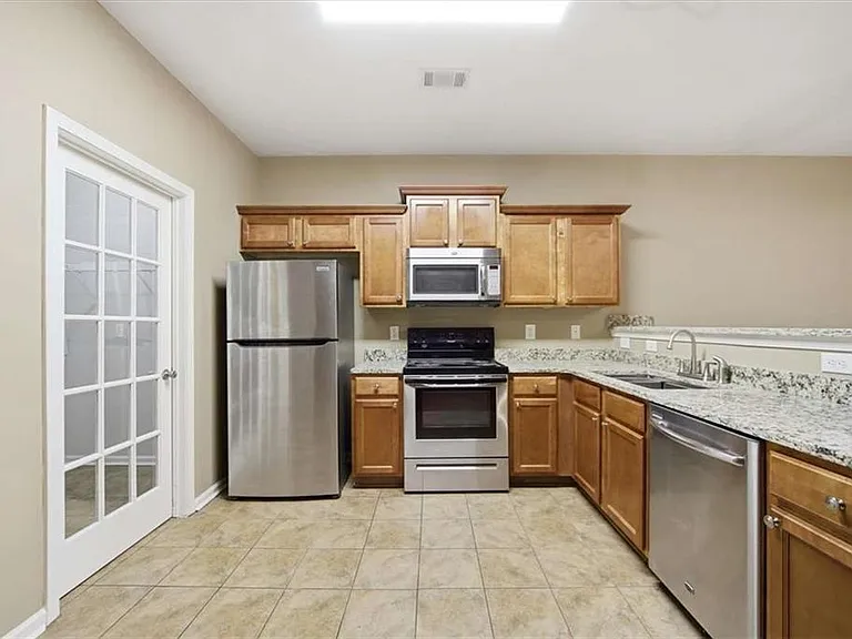 3834 Augustine Pl — Photo 9