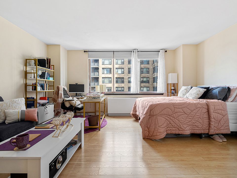 1st image of 235 E 40th St APT 27I