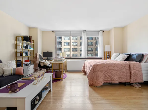 235 East 40th Street image 1 of 14
