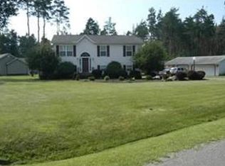 473 Crestview Dr, Farrell, PA 16154