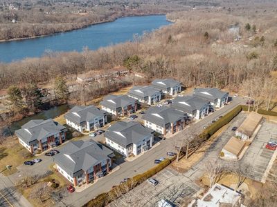 41 W Summit St APT 38, South Hadley, MA, 01075