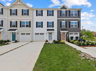 1180 W Walnut Rd #F33, Vineland, NJ 08360