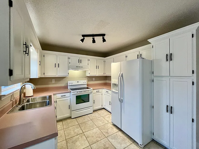 32 Winding Creek Way — Photo 5
