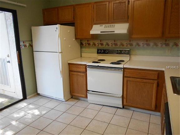 3rd image of 2911 Boxwood Ct