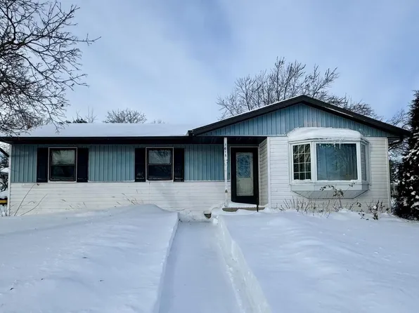1615 Jackson STREET, New Holstein, WI 53061