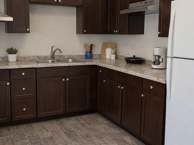 1102 Avenue D #A — Photo 2