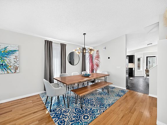 5th image of 3729 131a Ave NW