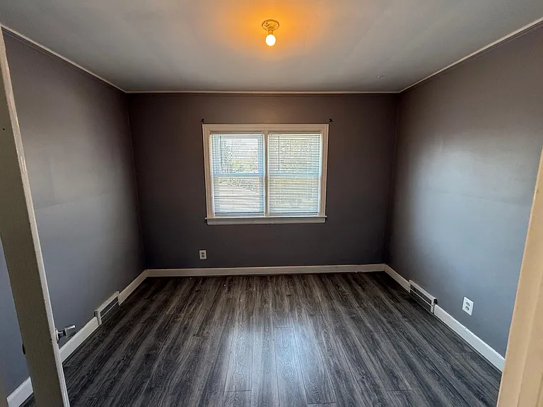 4913 Schlaff St #4915 — Photo 17