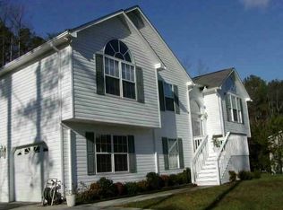 729 Sherwood Forest Dr, Rocky Face, GA 30740