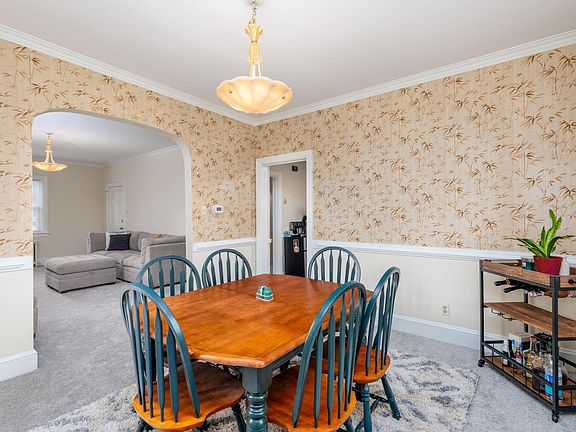 3rd image of 7218 Monument Ave APT 2