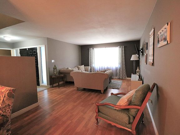 Dining Room To Living Room