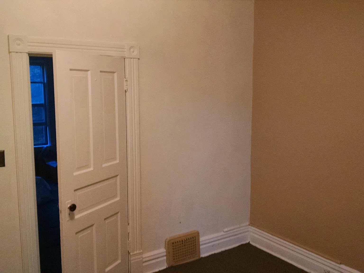2 bed, 800 sqft, $1,400 — Photo 4